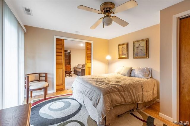 1210 Youngs Rd D, Amherst, NY 14221