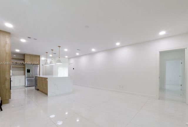 6305 SW 31st St 6305, Miami, FL 33155