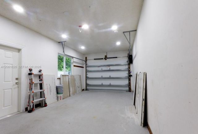 6305 SW 31st St 6305, Miami, FL 33155
