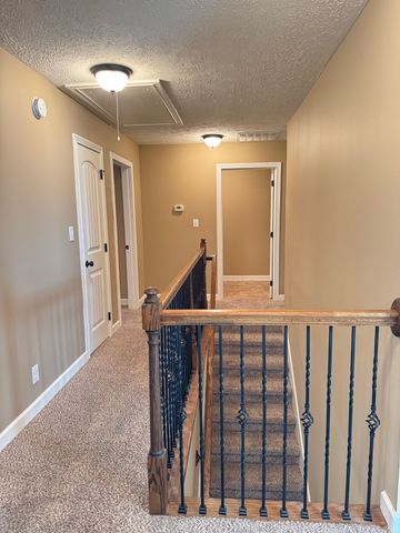 3776 Windhaven Dr, Clarksville, TN 37040