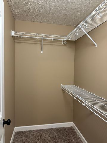 3776 Windhaven Dr, Clarksville, TN 37040