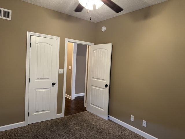 3776 Windhaven Dr, Clarksville, TN 37040