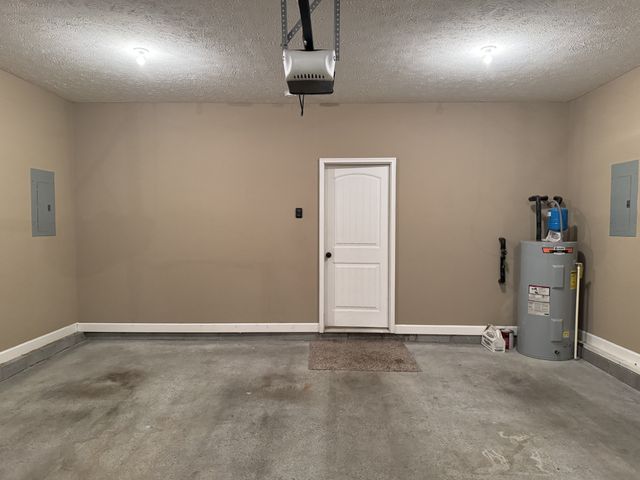 3776 Windhaven Dr, Clarksville, TN 37040