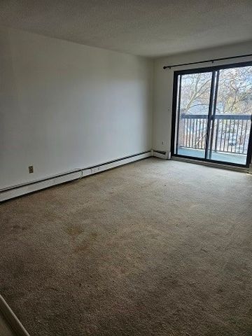 164 Galen Street 68, Watertown, MA 02472