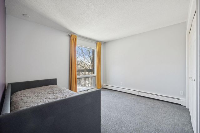 6075 Lincoln Drive 305, Edina, MN 55436