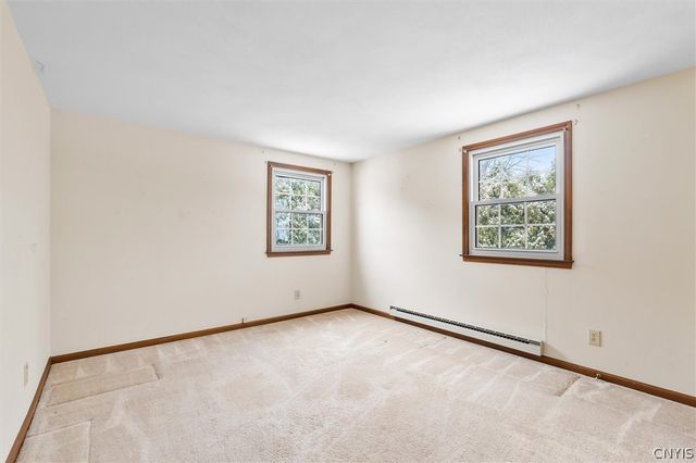 8101 Balsamwood Lane, Clay, NY 13090