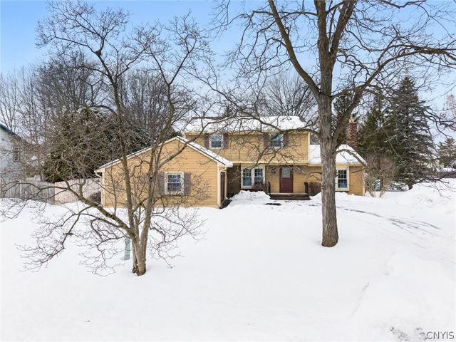 8101 Balsamwood Lane, Clay, NY 13090