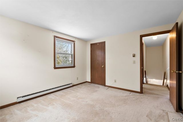 8101 Balsamwood Lane, Clay, NY 13090