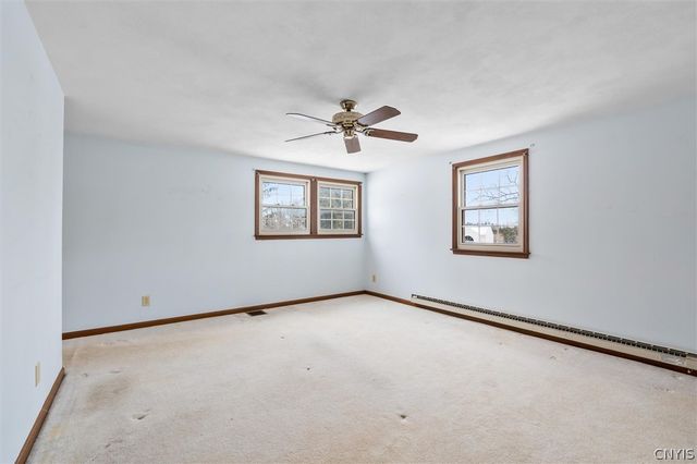 8101 Balsamwood Lane, Clay, NY 13090