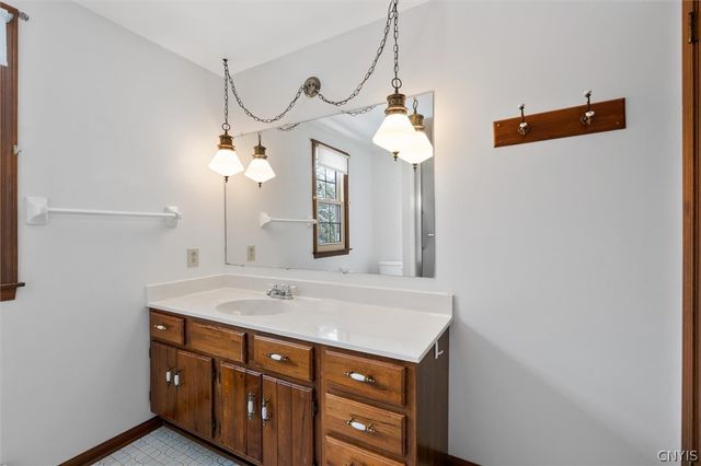 8101 Balsamwood Lane, Clay, NY 13090