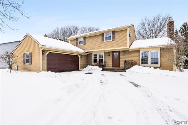 8101 Balsamwood Lane, Clay, NY 13090