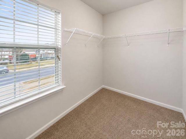 220 Hunslet Circle, Charlotte, NC 28206