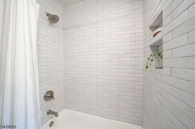 570 Sinclair Terrace, South Orange Village Twp., NJ 07079