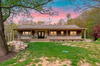 9797 Graham Road, Plainwell, MI 49080