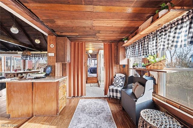 3343 Lake Road, North Kingsville, OH 44030