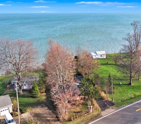 3343 Lake Road, North Kingsville, OH 44030