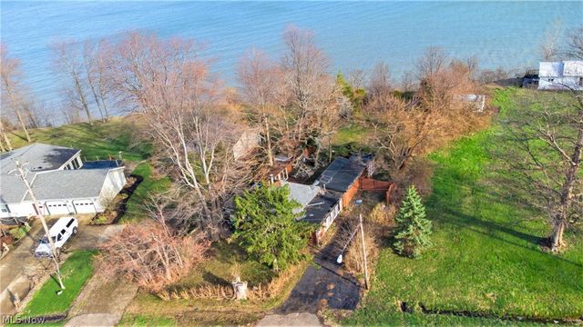 3343 Lake Road, North Kingsville, OH 44030