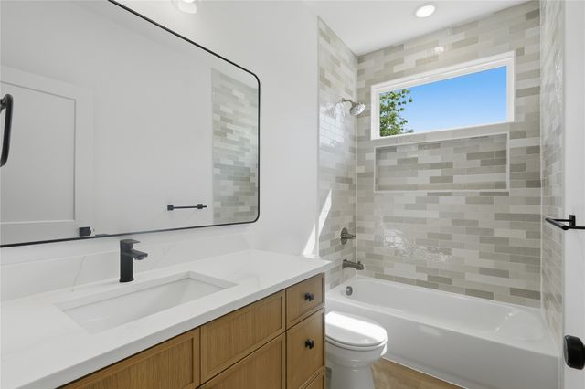 4310 Copeland Street, Dallas, TX 75210