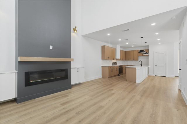 4310 Copeland Street, Dallas, TX 75210