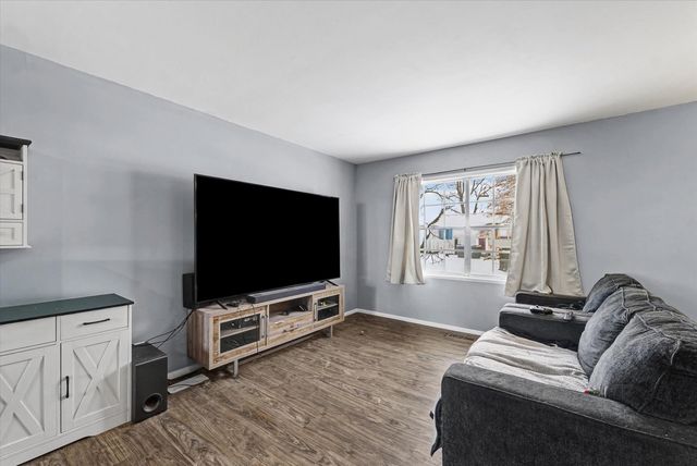 414 S Dodson Drive, Urbana, IL 61802