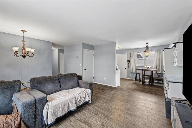 414 S Dodson Drive, Urbana, IL 61802