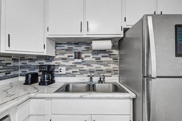 414 S Dodson Drive, Urbana, IL 61802