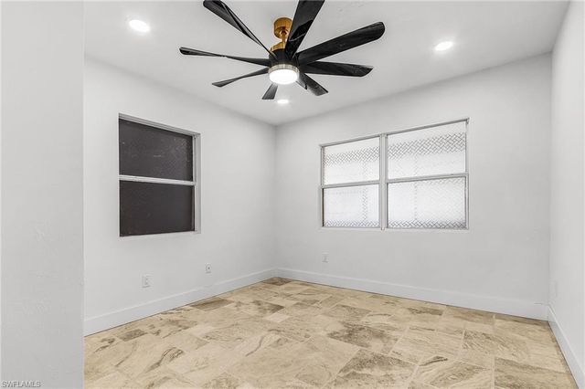 209 Kingston DR, Fort Myers, FL 33905