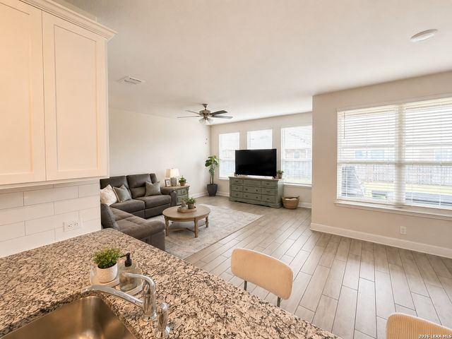 9418 Bracted Sedge, San Antonio, TX 78254