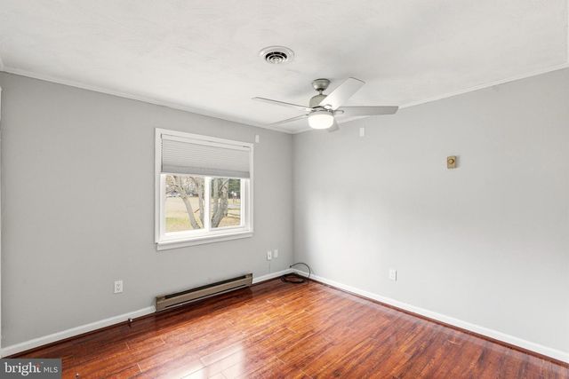 641 HOLLY VISTA DR, Colonial Beach, VA 22443