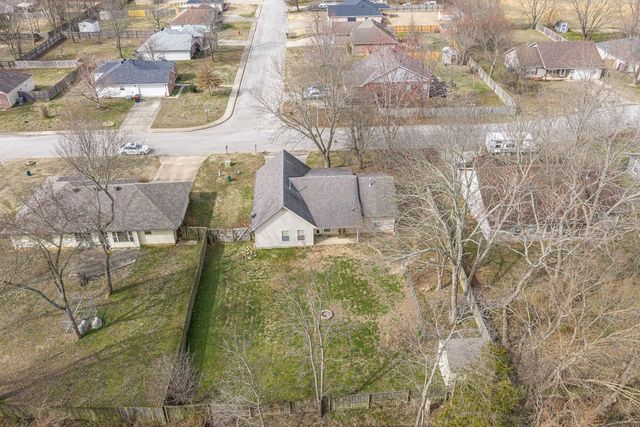 2842 Colton Cove, Fayetteville, AR 72701