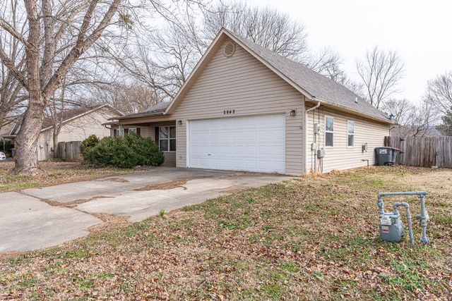 2842 Colton Cove, Fayetteville, AR 72701