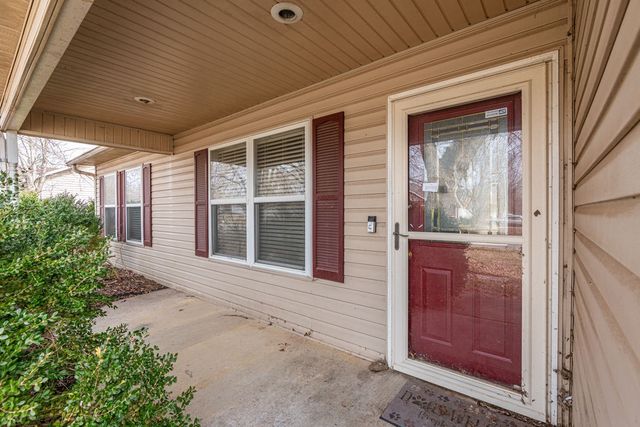 2842 Colton Cove, Fayetteville, AR 72701