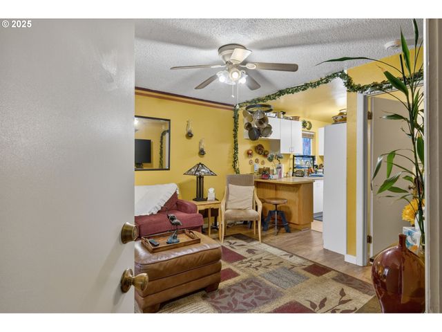 428 N ALBERTA St, Portland, OR 97217