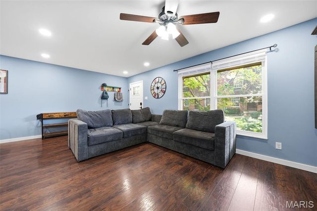 13473 Coliseum Drive, Chesterfield, MO 63017