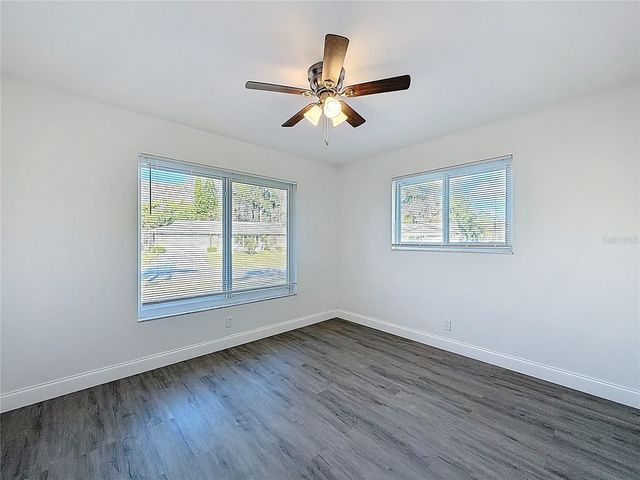 819 HELMSMAN WAY, Palm Harbor, FL 34685