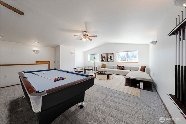 2011 E 70th Street, Tacoma, WA 98404
