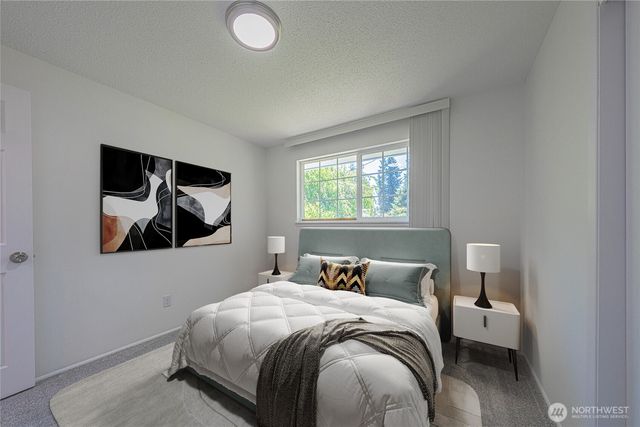 2011 E 70th Street, Tacoma, WA 98404