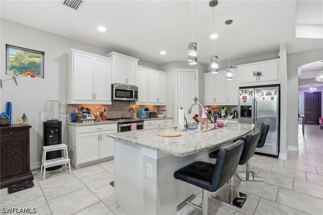 16329 Aberdeen WAY, Naples, FL 34110