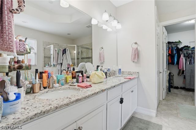 16329 Aberdeen WAY, Naples, FL 34110
