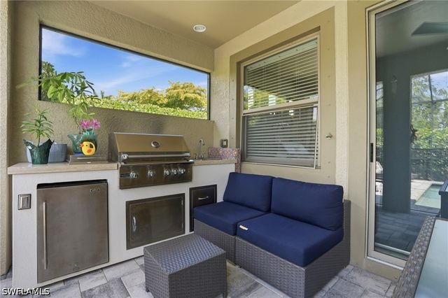 16329 Aberdeen WAY, Naples, FL 34110