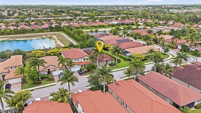 16329 Aberdeen WAY, Naples, FL 34110
