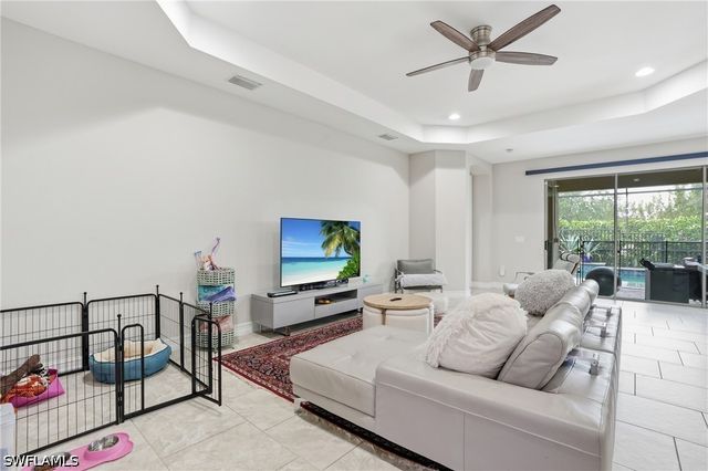 16329 Aberdeen WAY, Naples, FL 34110