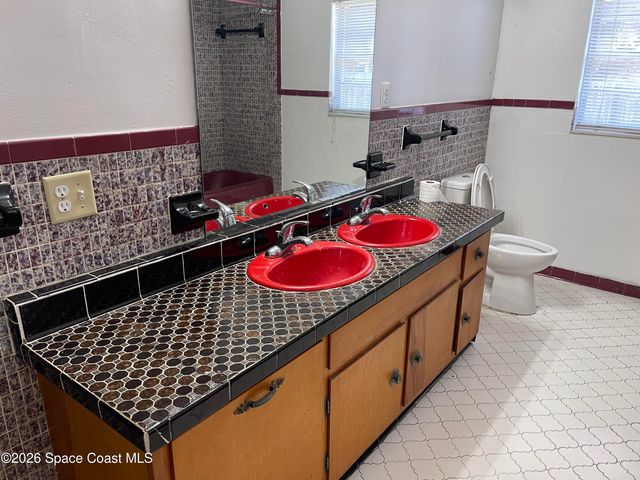 1601 Virginia Drive, Melbourne, FL 32935