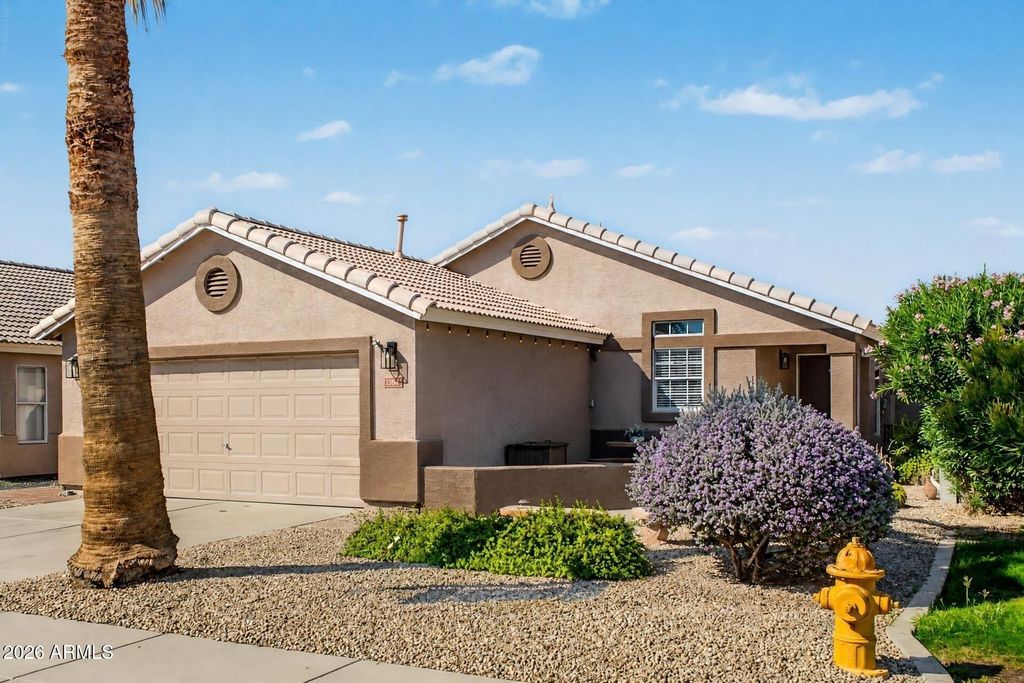 1392 E BINNER Drive, Chandler, AZ 85225 — photo 2
