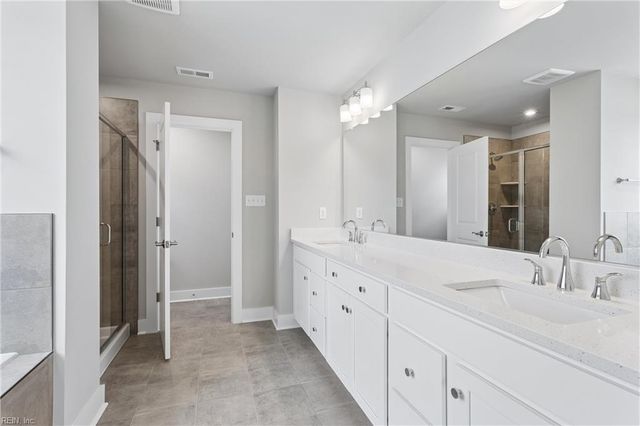 128 Robert Bruce RD, Poquoson, VA 23662