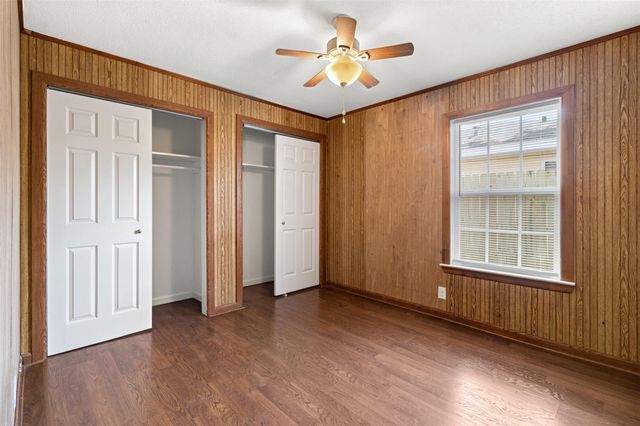 2213 17th Avenue N, Texas City, TX 77590
