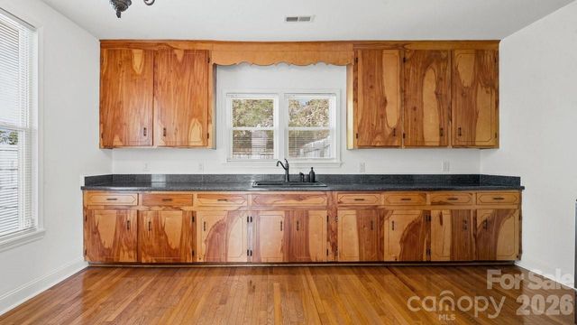 109 Globe Street, Mount Holly, NC 28120
