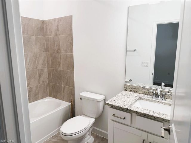 13856 Pine Lodge LN, Fort Myers, FL 33913