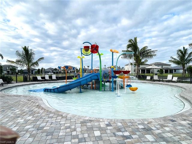 13856 Pine Lodge LN, Fort Myers, FL 33913