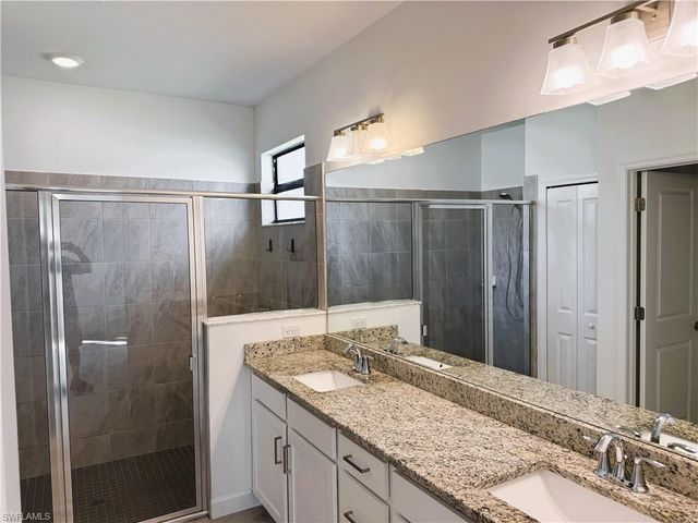 13856 Pine Lodge LN, Fort Myers, FL 33913